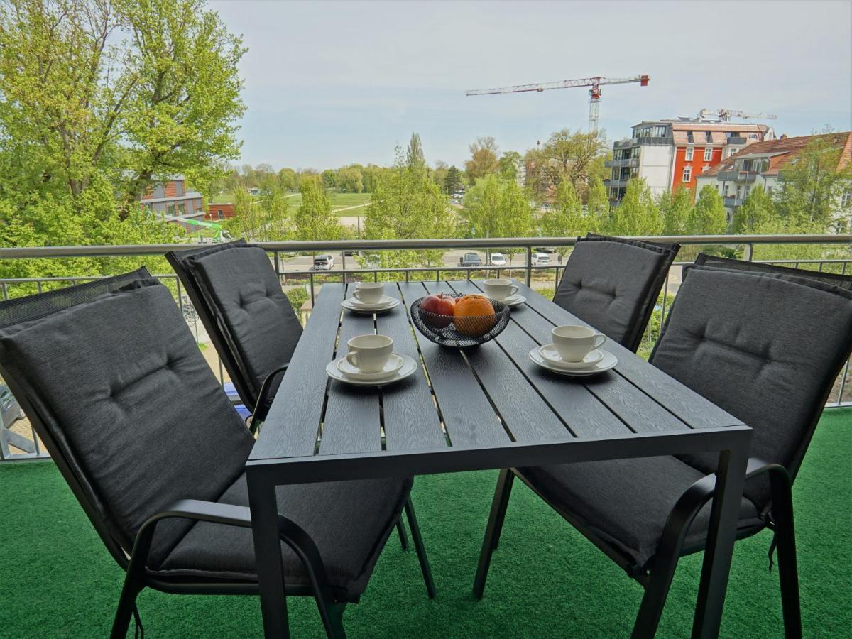 "Hogulu" Brandenburg, Balkon, Neustadt, Kueche, Wassernaehe - Parkplatz Inklusive Apartment Brandenburg  Exterior foto