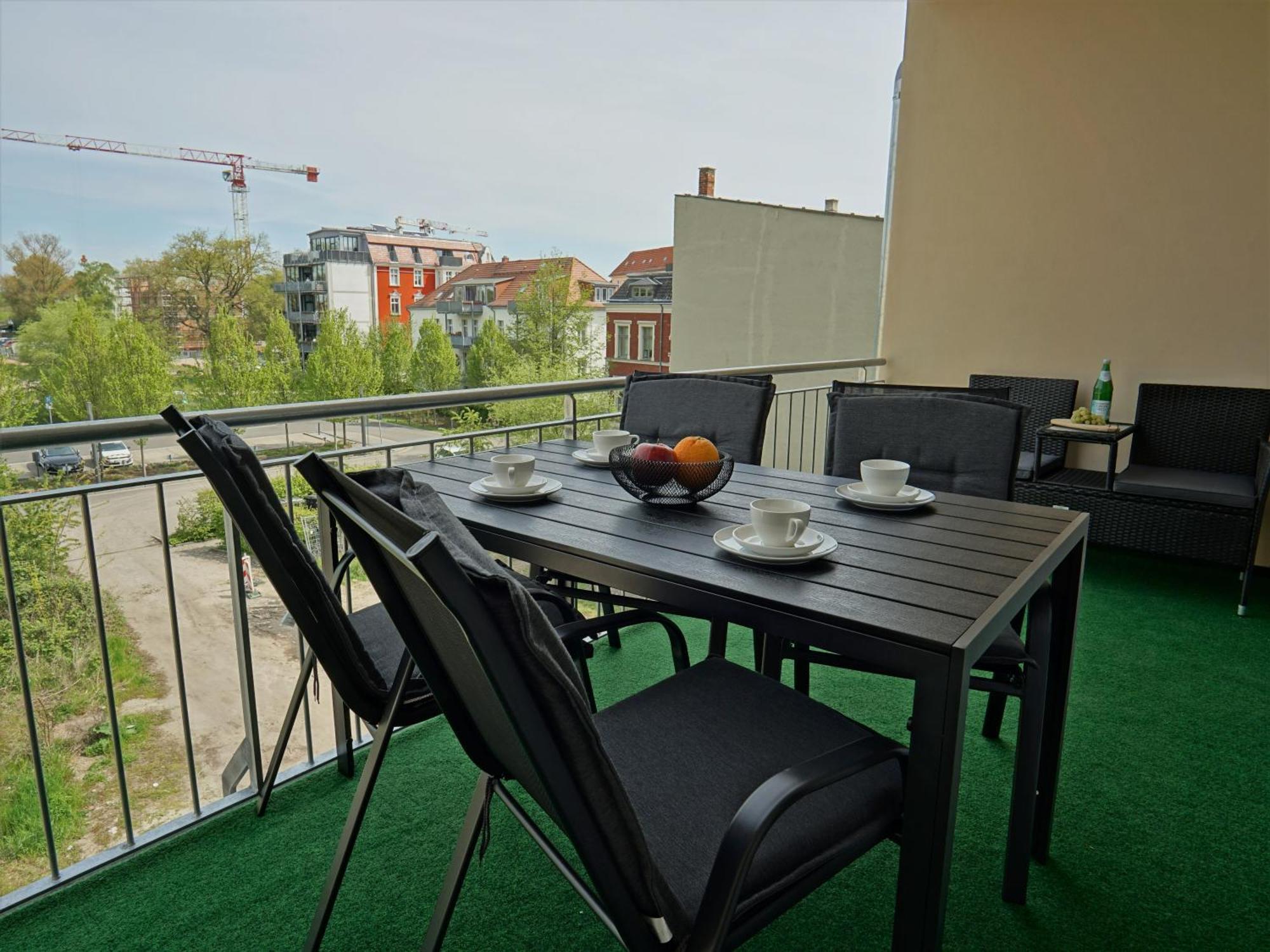 "Hogulu" Brandenburg, Balkon, Neustadt, Kueche, Wassernaehe - Parkplatz Inklusive Apartment Brandenburg  Cameră foto