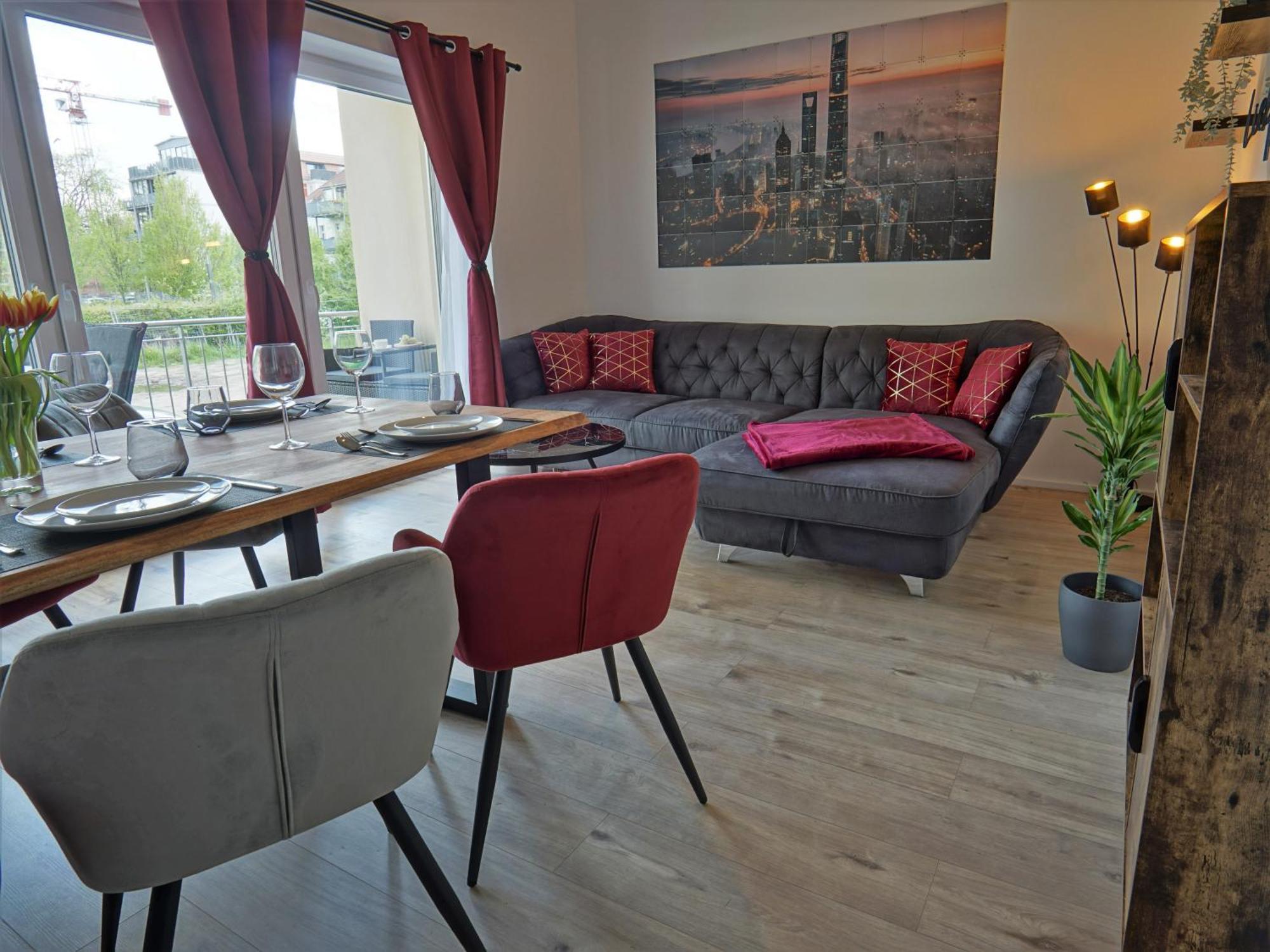 "Hogulu" Brandenburg, Balkon, Neustadt, Kueche, Wassernaehe - Parkplatz Inklusive Apartment Brandenburg  Cameră foto
